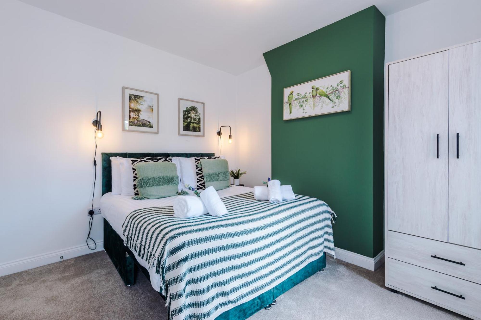 Spacious 3-Bed Home In Nantwich By 53 Degrees Property - Amazing Location, Ideal For Groups - Sleeps 6 Экстерьер фото